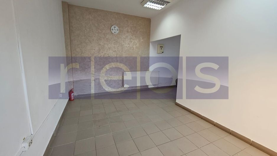 INCHIRIERE SPATIU COMERCIAL | PRELUNGIREA GHENCEA | 50 MP | STRADAL | - Poză 1