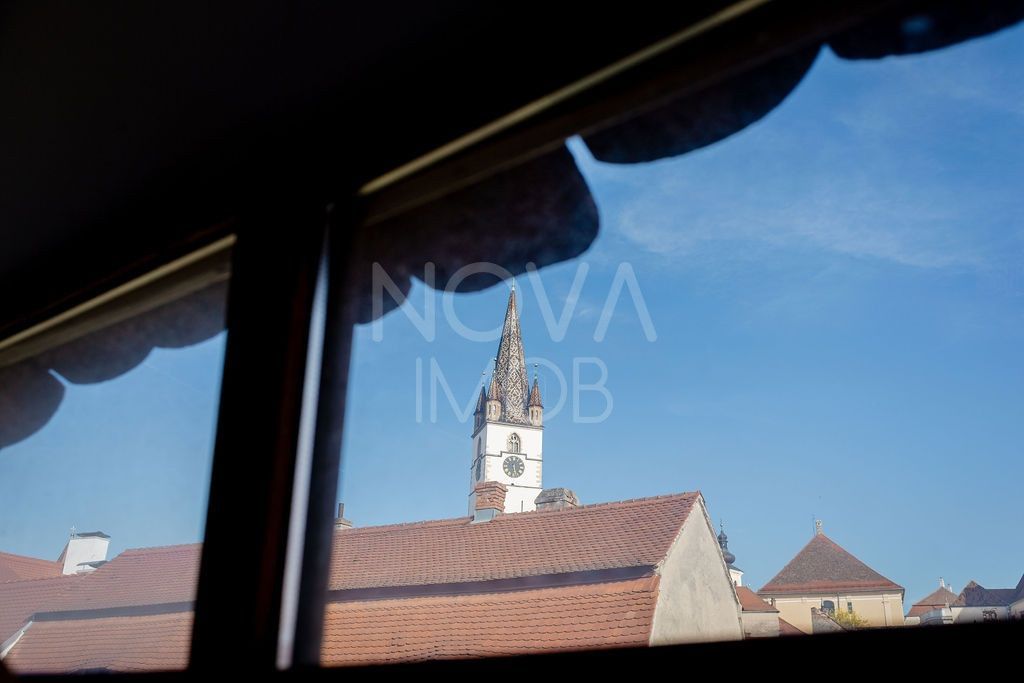 CASA INDIVIDUALA IN CENTRUL ISTORIC AL SIBIULUI - Poză 19
