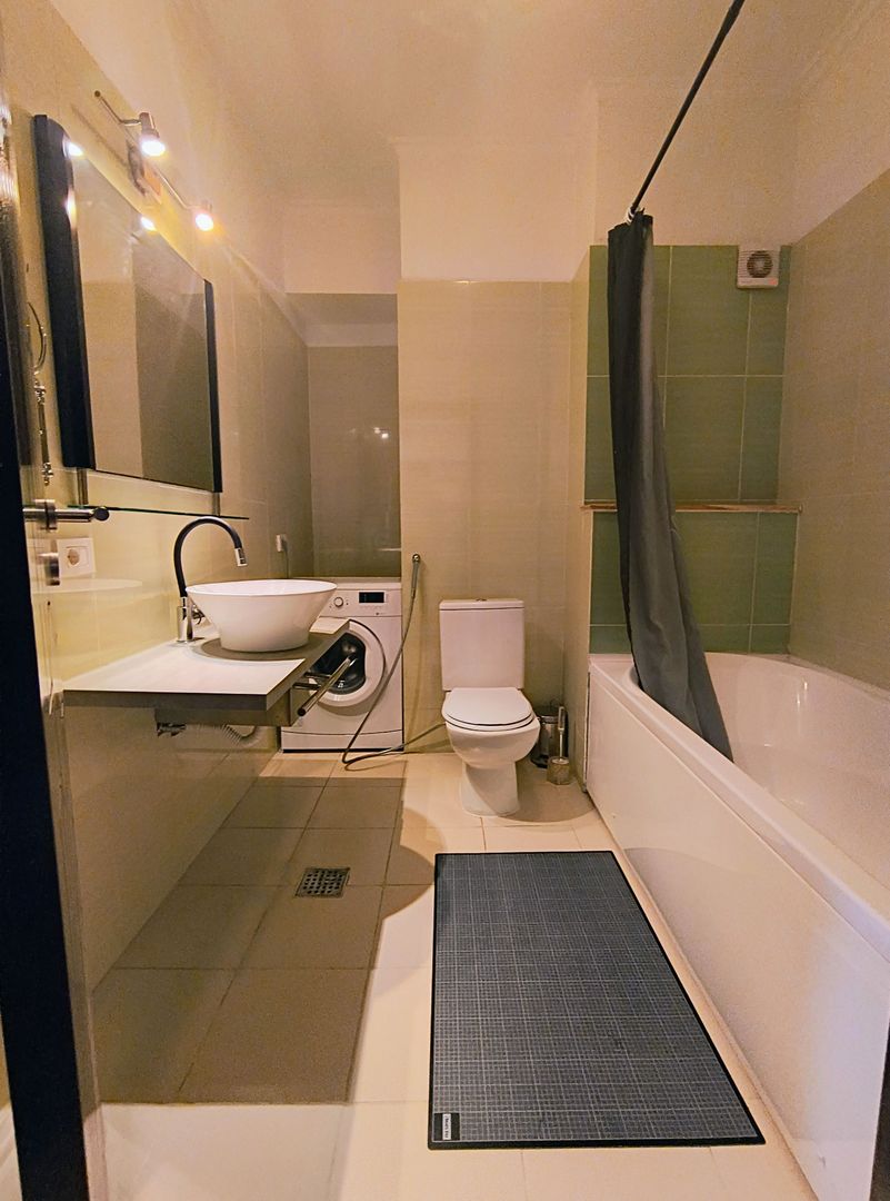 Phoenicia- Piața Alba Iulia- Bd Unirii - Poză 11