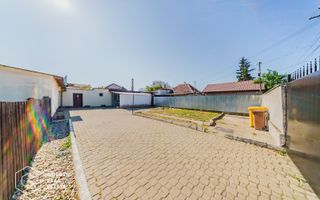 Casă 3 camere, teren 416 mp, Gradiște - Poză 1