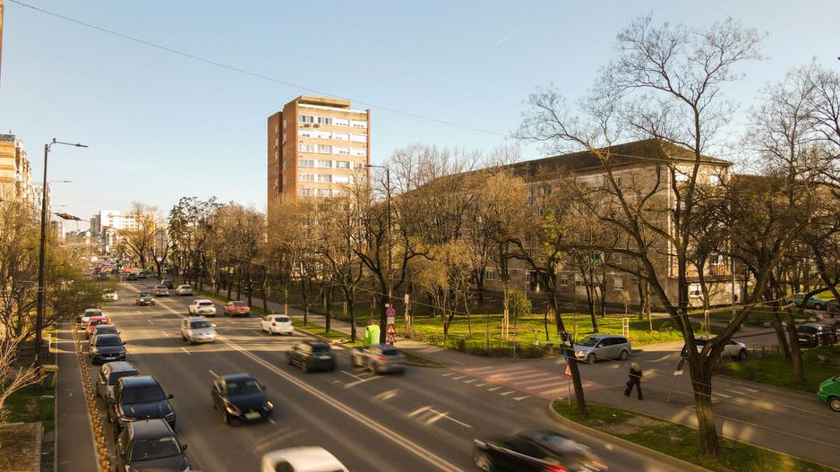 Circumvalatiunii - Gheorghe Lazar - 4 Camere, Etaj 3, 2 Bai, Centrala - Poză 20