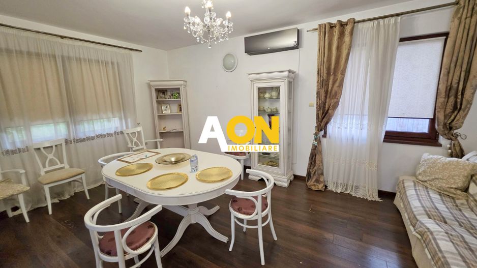 Casă individuală cu 6 camere și piscină în Alba Iulia, zona Cetate - Poză 8