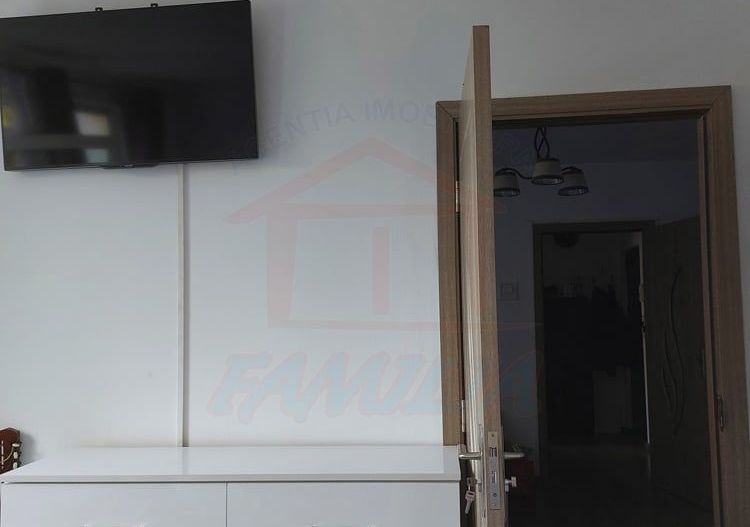 Apartament luminos, 2 camere, semidecomandat, etaj 2 – Tiglina 2 - Poză 10