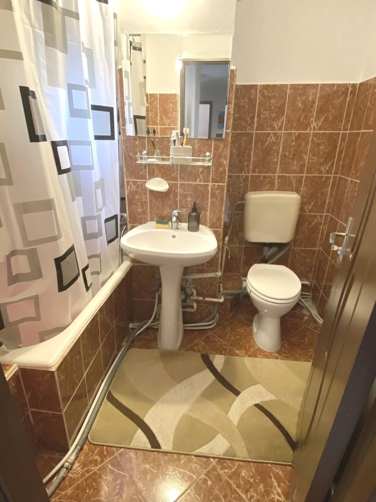 Apartament 3 camere, 70 mp, 2 bai, et.3, boxa, Cetate,  Mercur - Poză 5