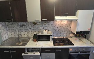 Apartament elegant cu 3 camere - Poză 2