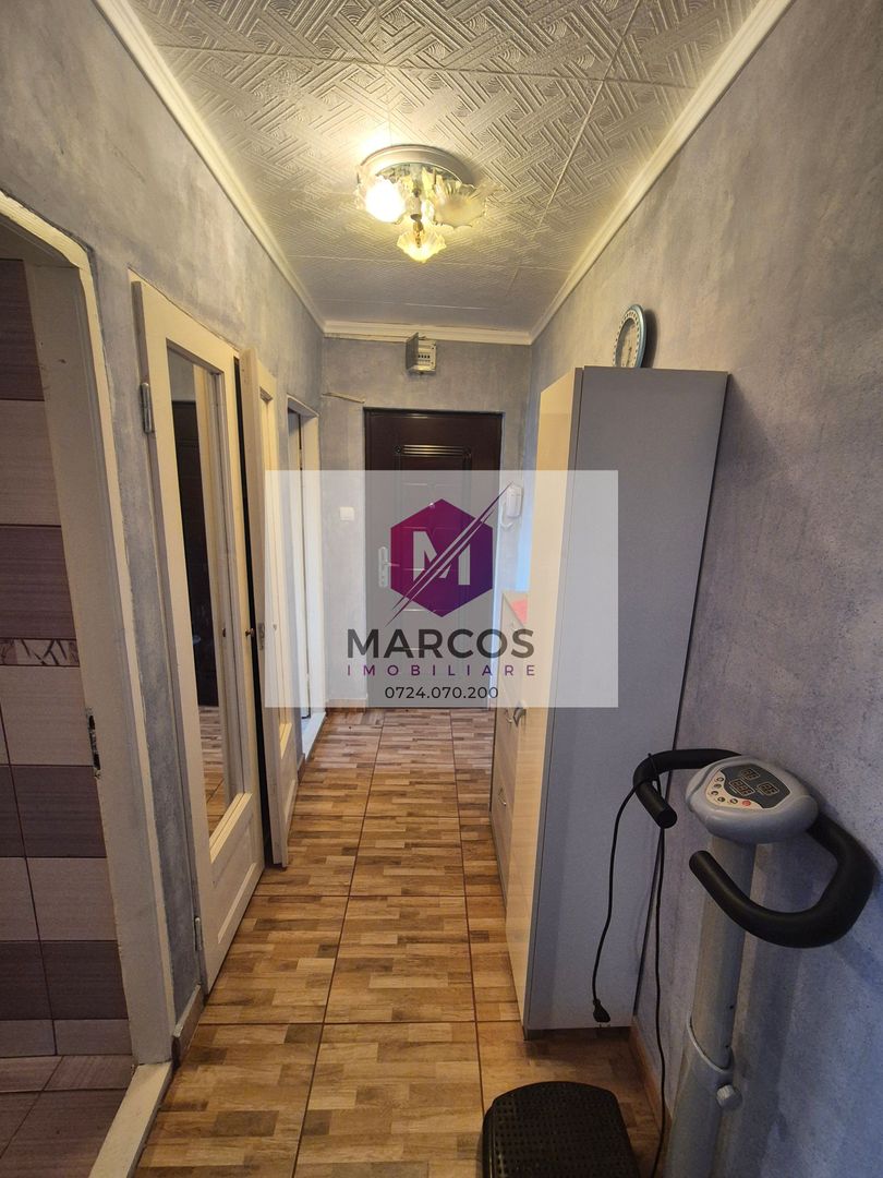 Vand apartament 1 camera etajul.3 Micro 2 - Poză 4