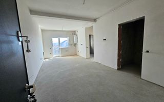 Apartament 3 camere, 2 bai, etaj 1 Selimbar - Poză 2