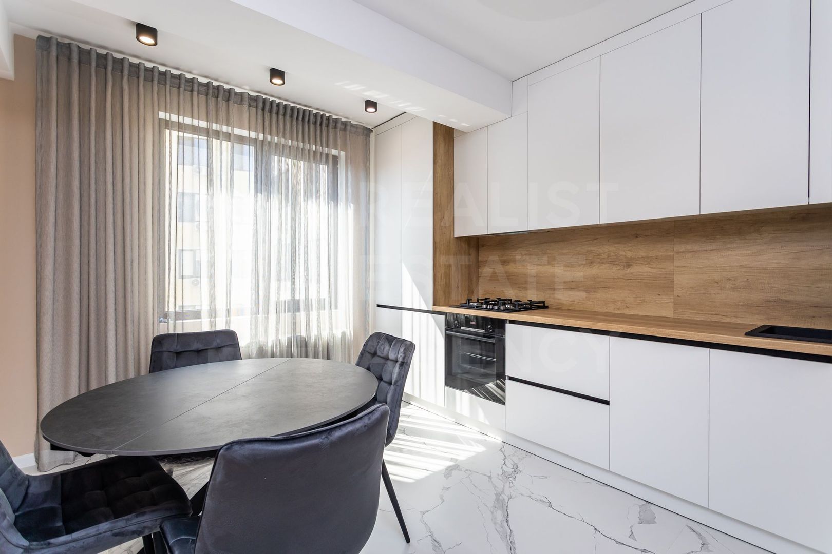 Vânzare, apartament, 2 camere, str. Alexei Şciusev, Centru - Poză 6