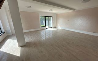 O oază de liniște și eleganță contemporană în inima Tunariului - Poză 2