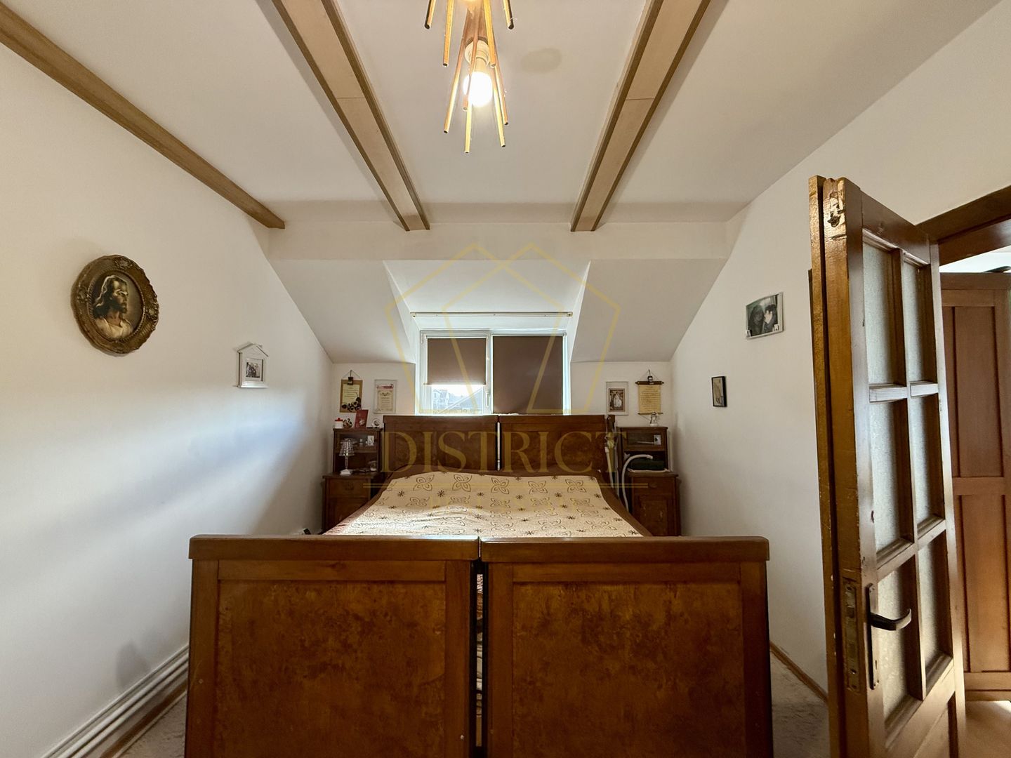 Duplex D+P+1E+M cu 7 camere | Utvin - Poză 9