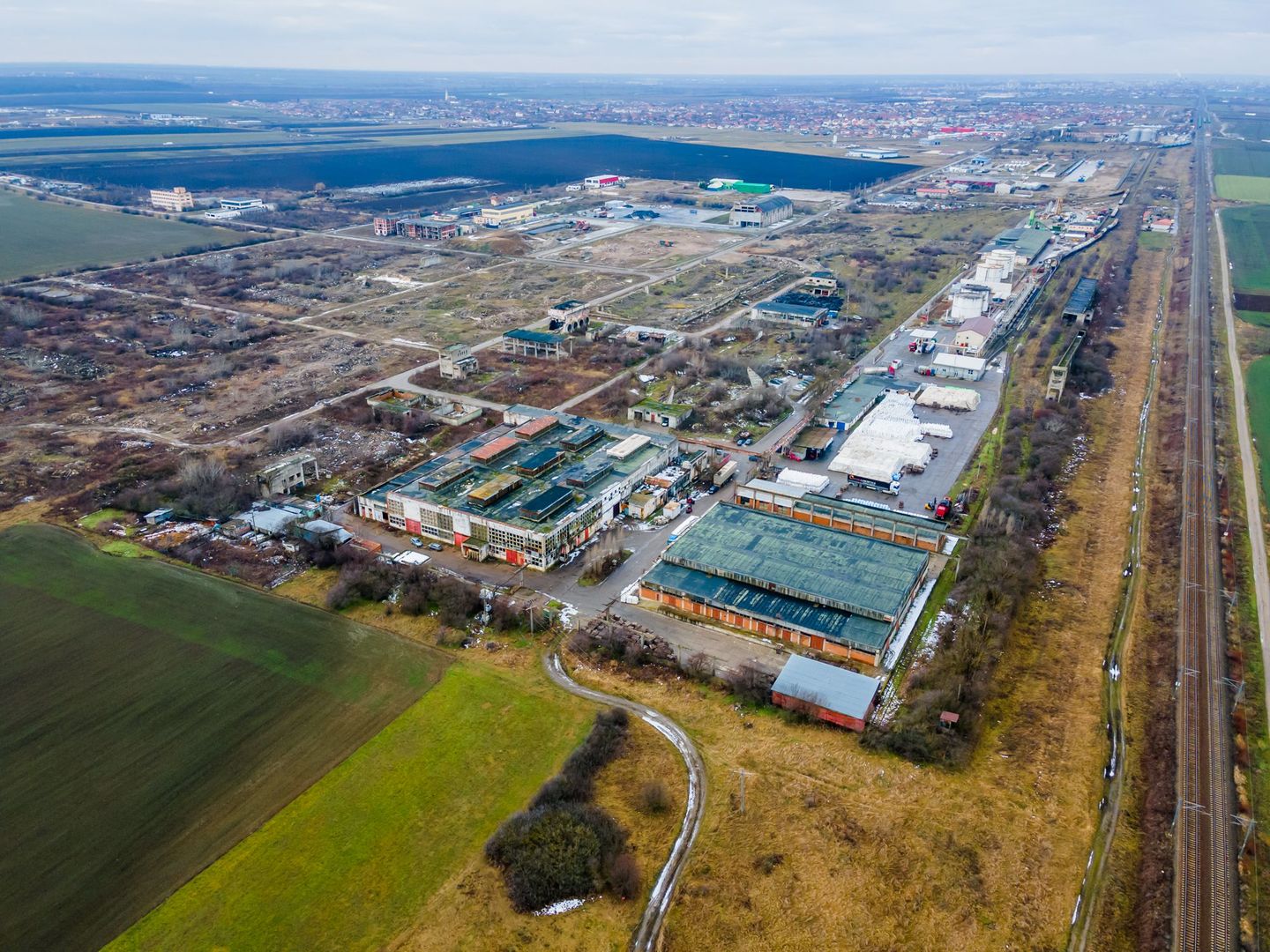 Hală pretabilă confecții metalice Vladimirescu - Poză 7