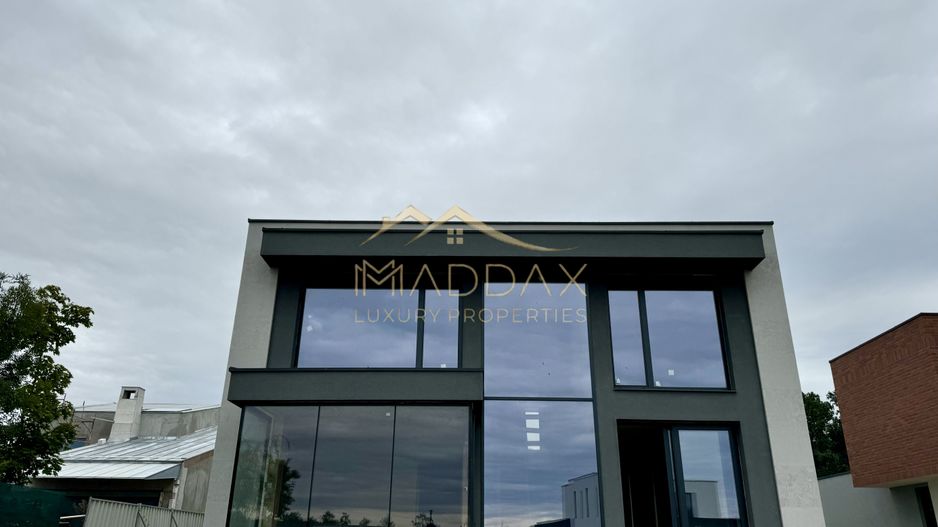 Vila Exclusivista *296mpc* / 753 mp teren + piscina si fire-pit / Balotesti - Poză 1