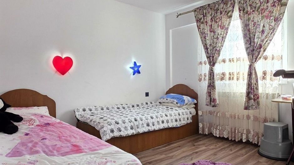 Apartament cu 2 camere (modificat in 3 camere), VASLUI - zona Nord; - Poză 6