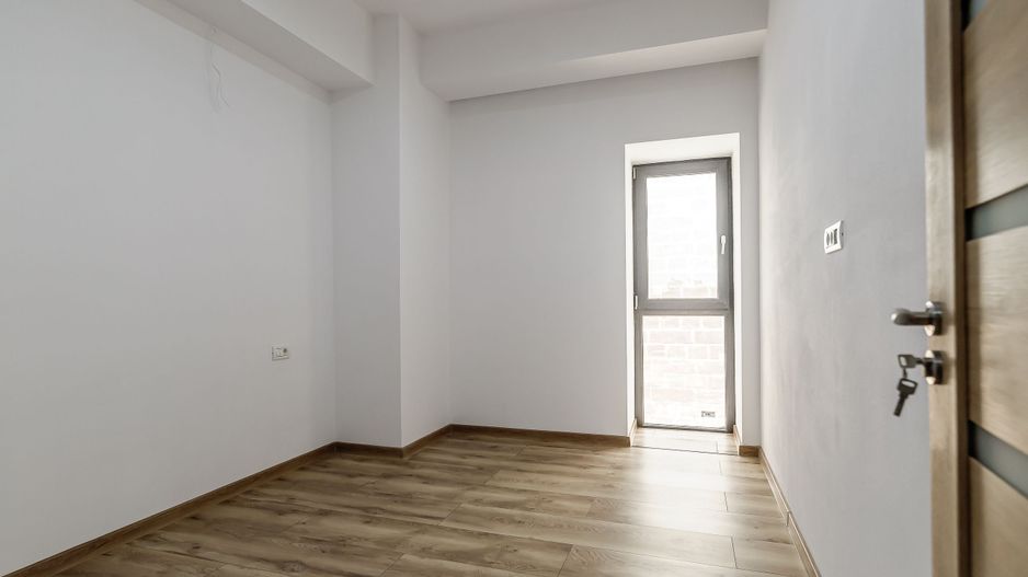 Apartament NOU - Clădire Istorică - Arad - Ideal pentru Investiții! - Poză 1
