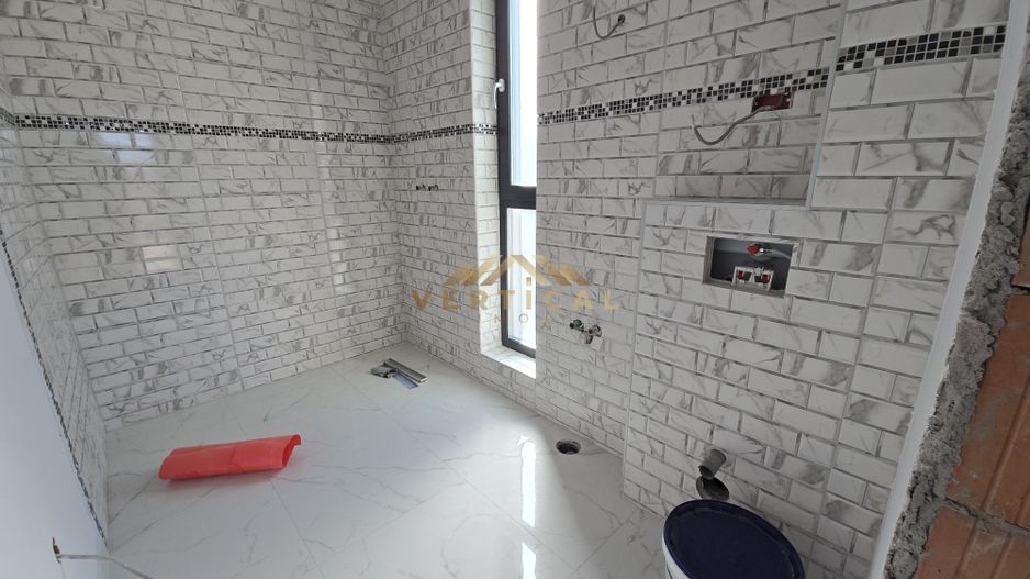 De vanzare! Vila cu un teren superb in comuna Berceni - Poză 3