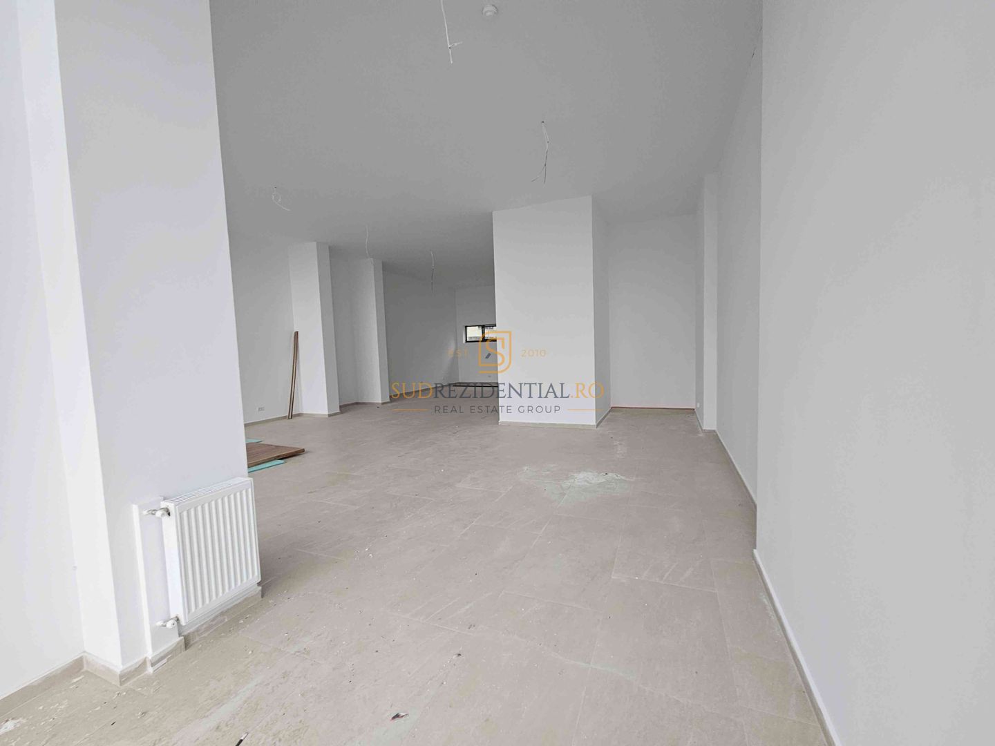 Închiriere spațiu comercial 126 mp – vitrină ampla, poziție premium - Poză 10