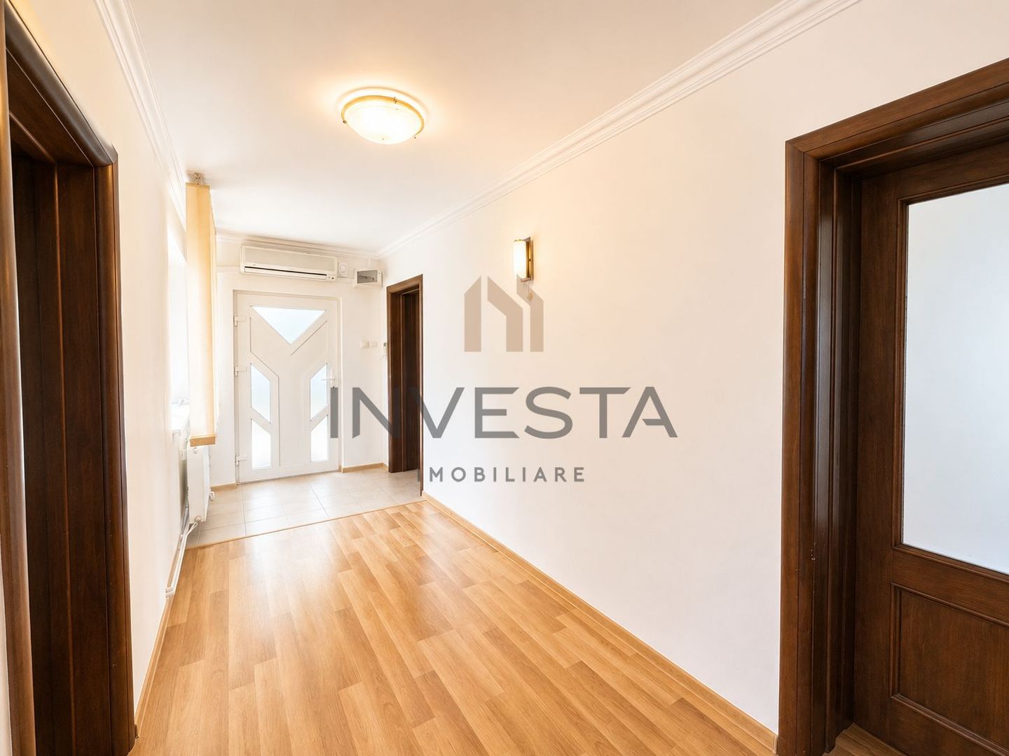 Casa individuala cu 4 camere de inchiriat in Andrei Muresanu - Poză 1