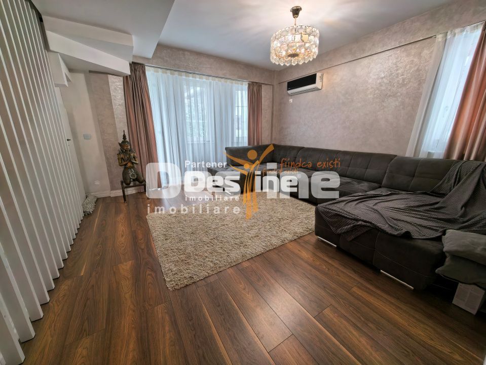 Duplex modern cu design britanic 7 camere D+P+1+M 160 mp - Poză 3