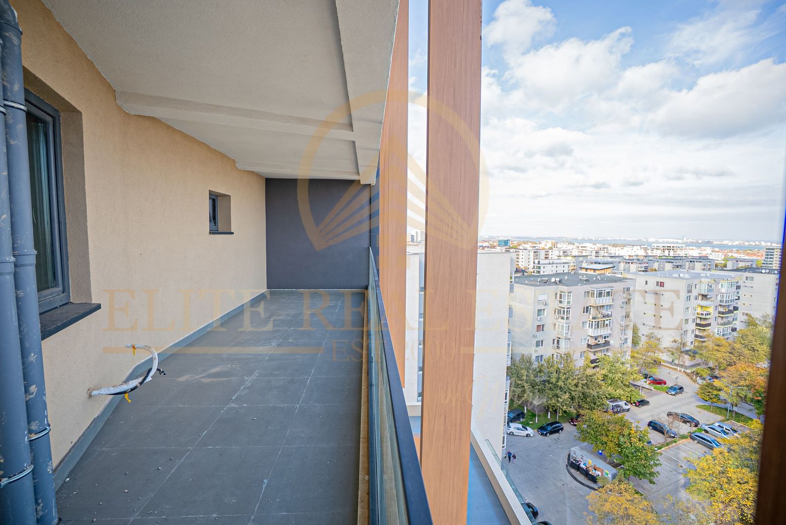 Tomis Plus - Celine Elegance - Vânzare apartament cu 2 camere cu vedere la Lac! - Poză 9