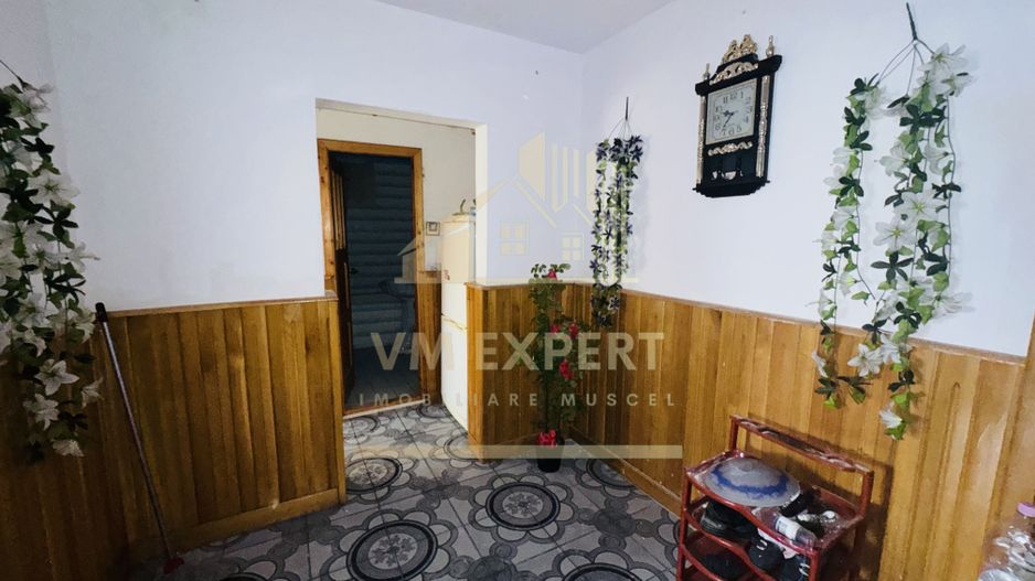 APARTAMENT 2 CAMERE ETAJ 2 GRUI CAMPULUNG - Poză 12