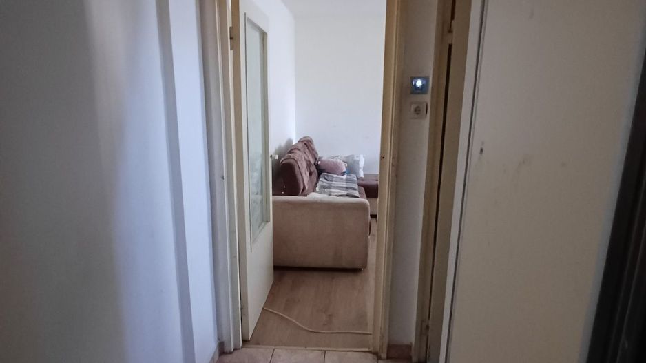 BRASADAS vinde ap 3 cam etaj 3/4 14 Mai. - Poză 5