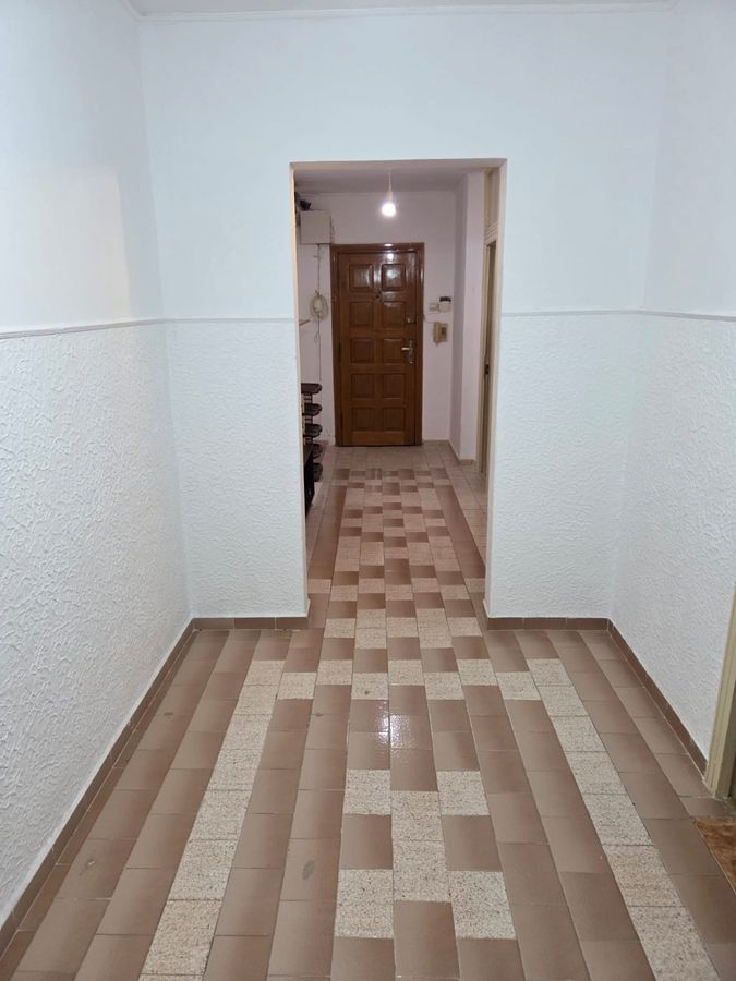 Apartament 4 camere 92mp, etaj 1, parcare inclusa, nemobilat, 2 băi, Mall Vitan - Schiță 2
