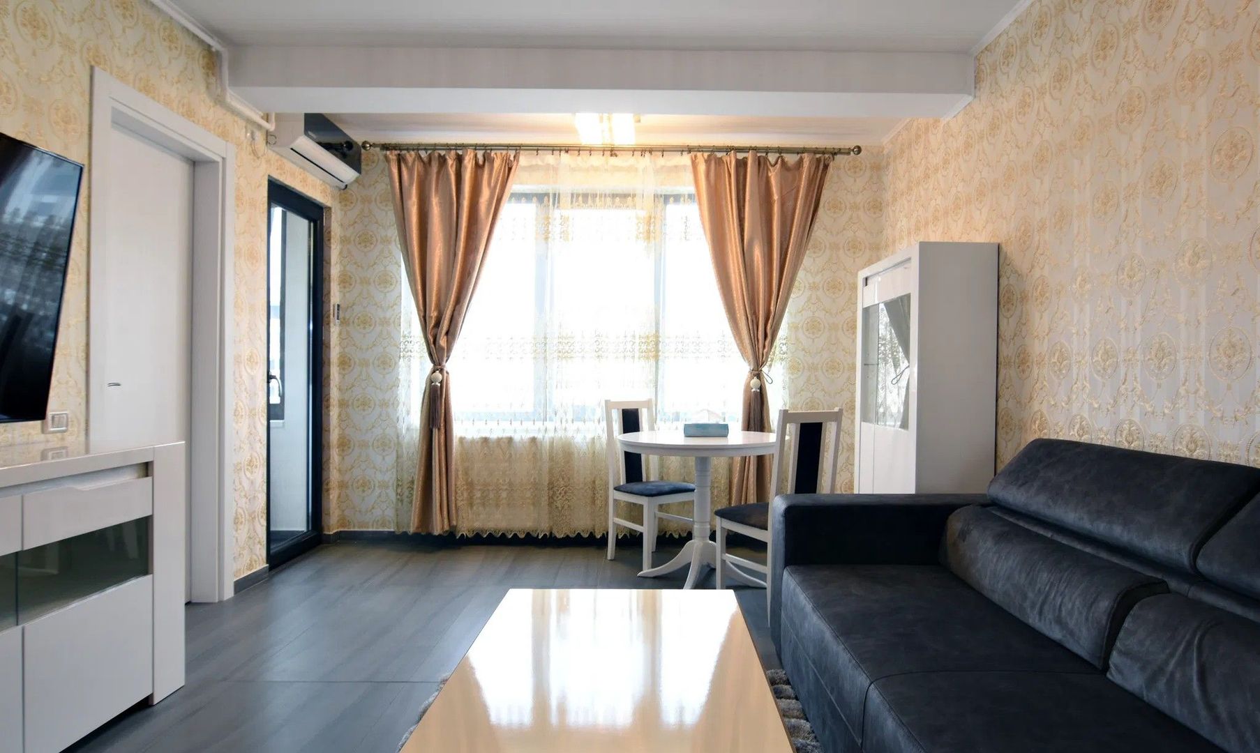 GARSONIERA- CAVAR RESIDENCE, PARCARE INCLUSA, CENTRALA, BLOC NOU - Poză 2