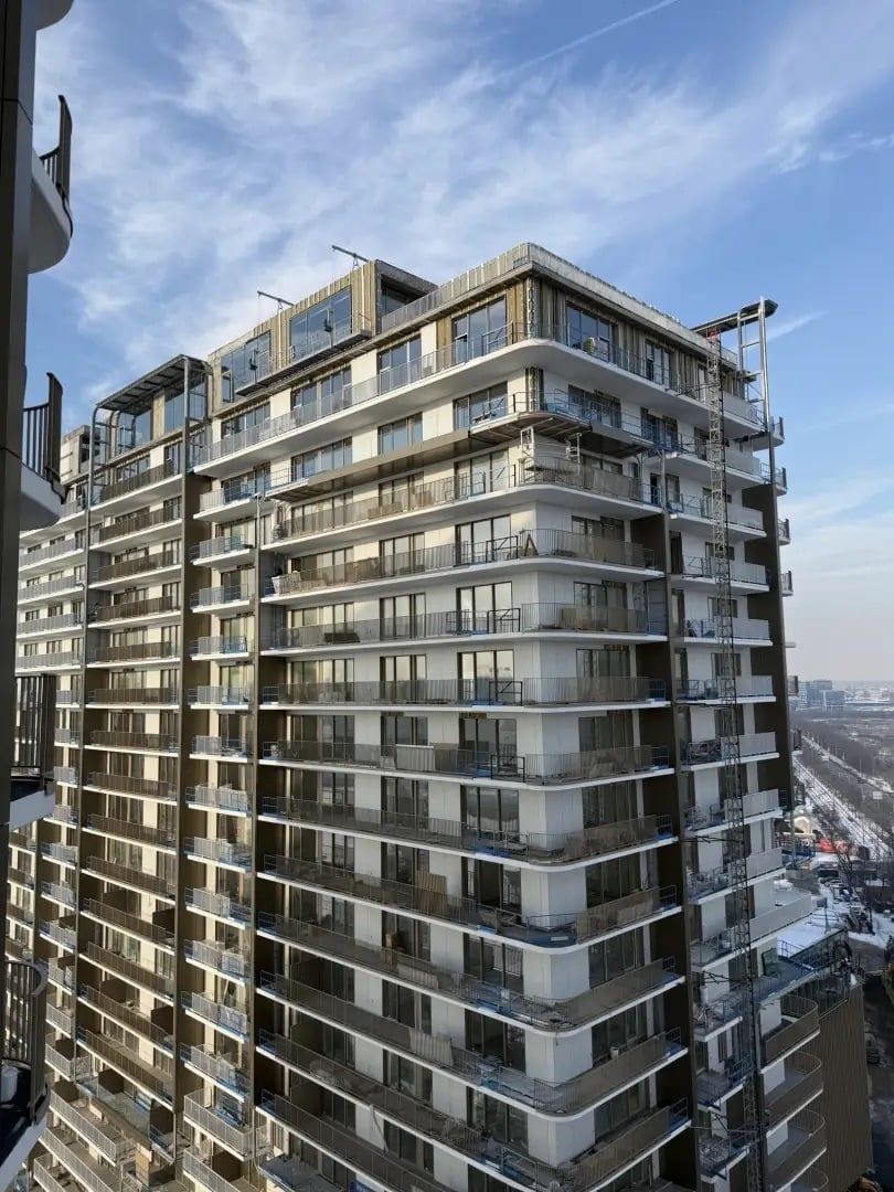Apartament 4 camere + 2 locuri de parcare subterane - One High District - Poză 1