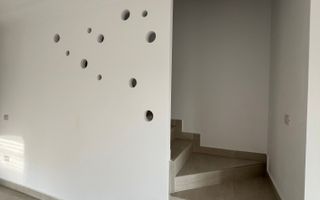 vila individuala P+M spatioasa - pret bun - Poză 7