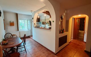 Apartament 2 camere, str Vicina, decomandat, 61 mp - Poză 7