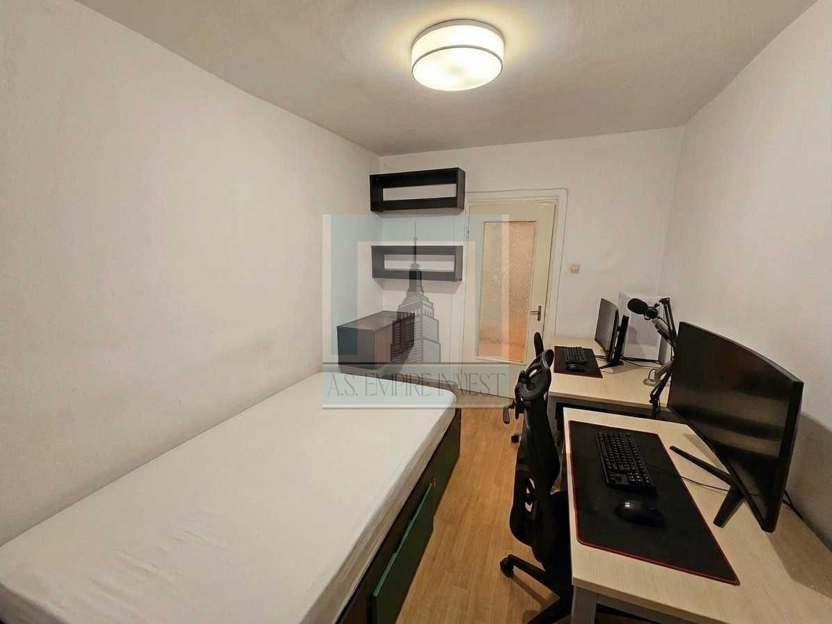 Apartament 3 camere - decomandat - Răcădău, Brașov - Poză 3