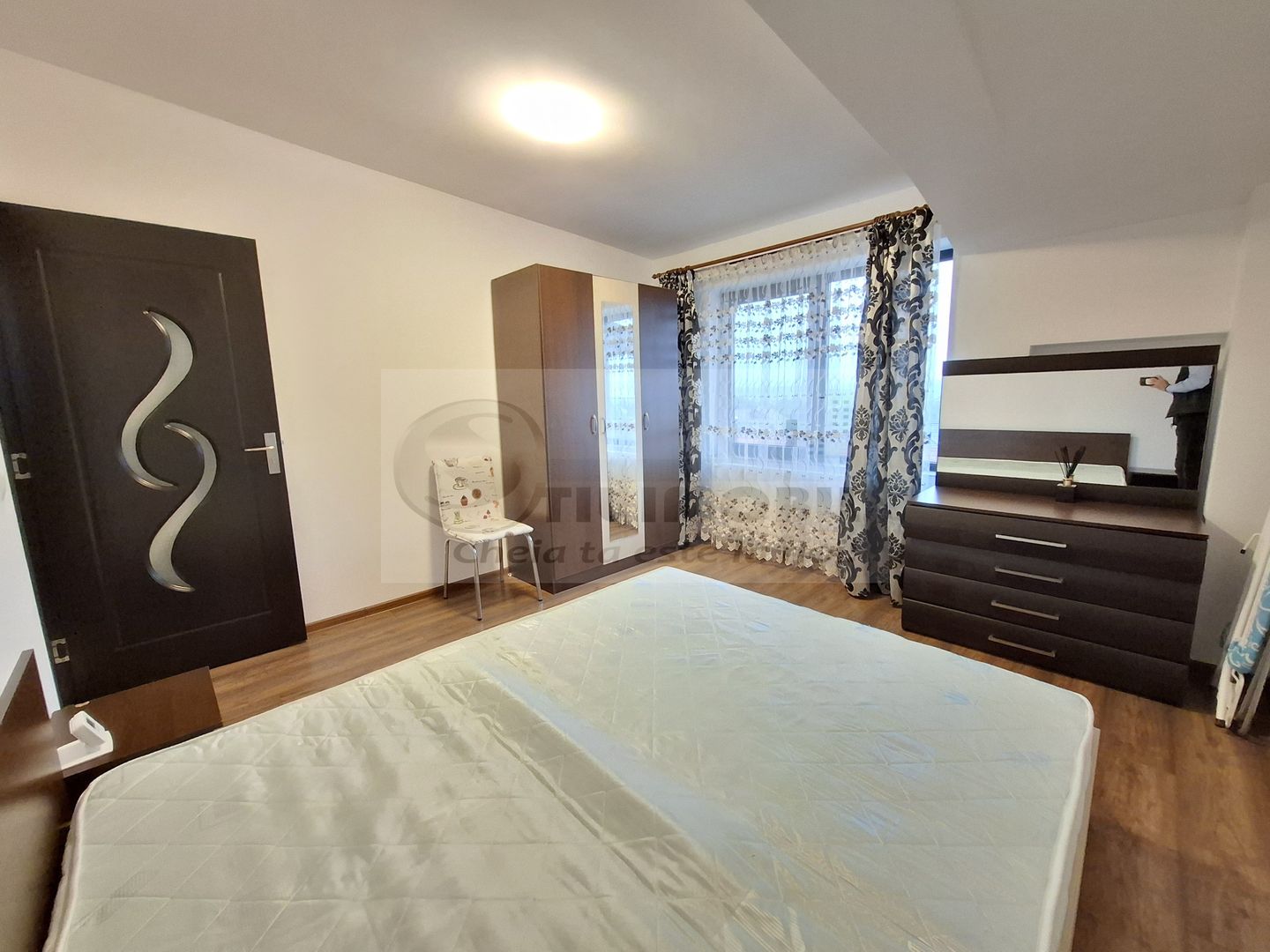 De inchiriat apartament 2 camere, mobilat complet, Cug Valea Adanca - Poză 10