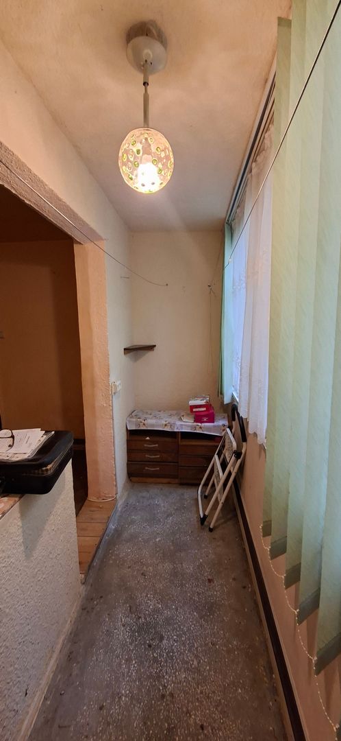 Apartament cu 2 camere - zona Circumvalatiunii - Poză 3