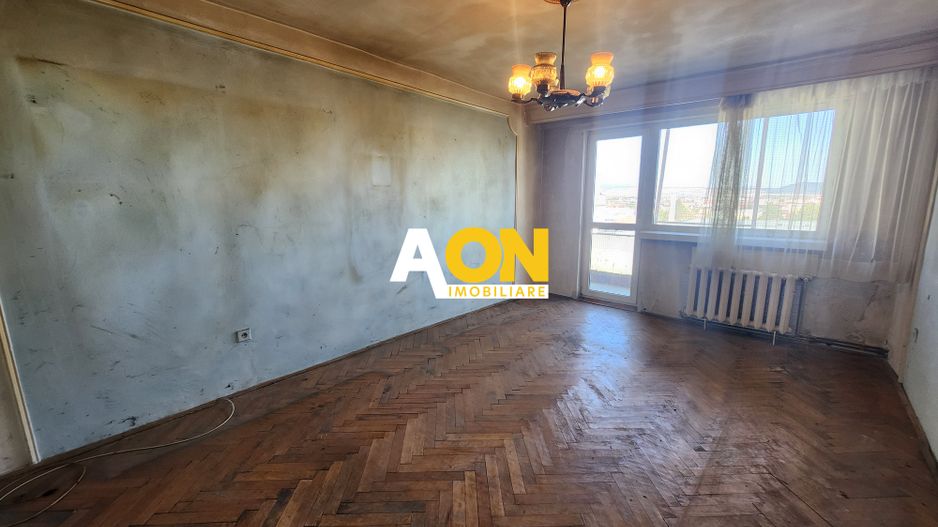 Apartament 3 camere, etaj intermediar, Cetate - Poză 2