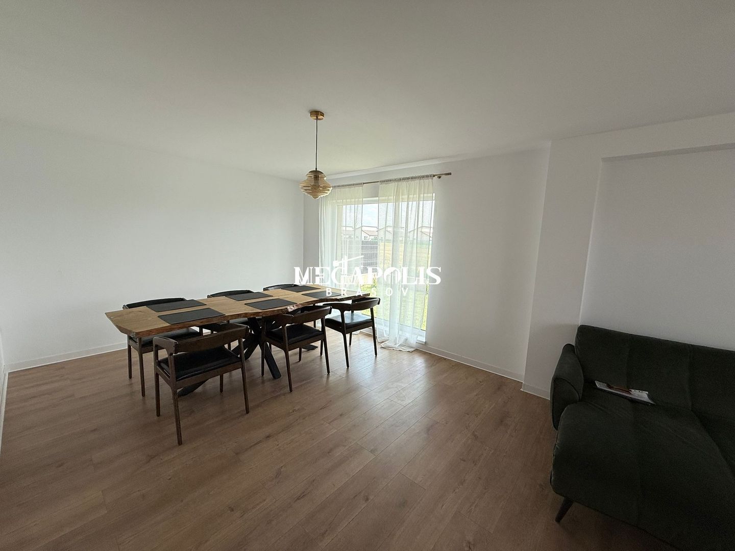 Casa P+E | Sanpetru | Mobilata si Utilata | Teren 410mp | Jacuzzi - Poză 7