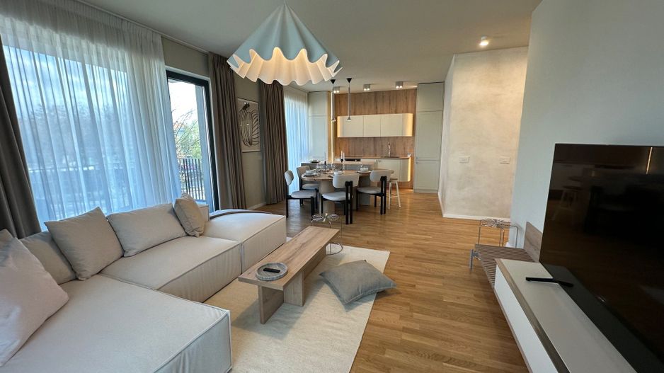 Apartament 3 camere - Poză 2