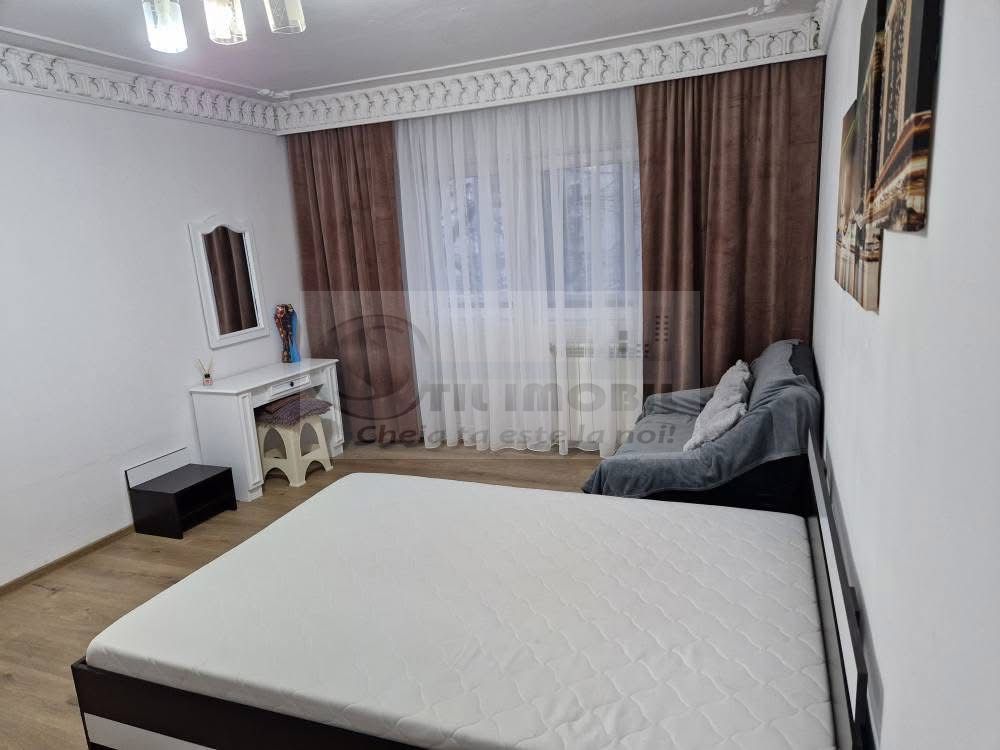Apartament cu 2 camere si 2 balcoane - zona Billa, Gara - 450€ - Poză 4