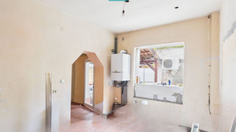 Casă + afacere activă | Venit 1100€/lună - Poză 10