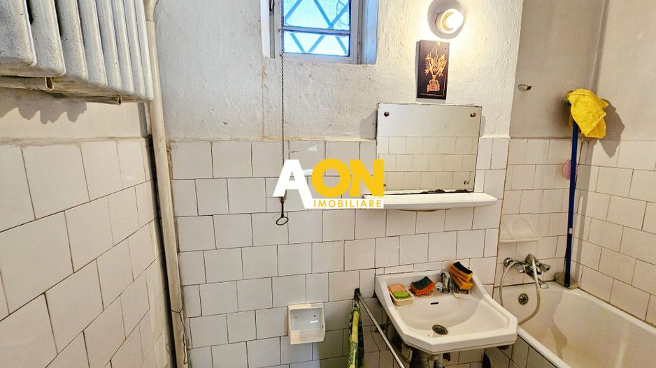 Casa 3 camere, 489 mp teren, acces la 2 strazi, zona ultracentrala - Poză 6