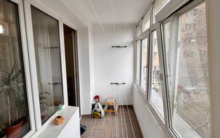 Apartament 3 camere Drumul Taberei - Poză 11