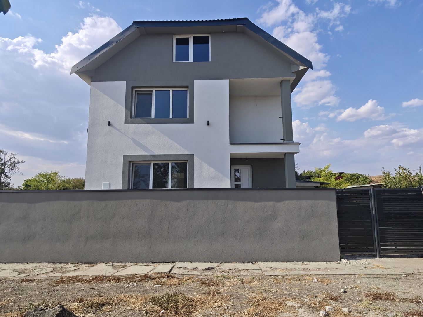 Casa Individuala Becicherecu Mic,P+M,4 Camere,2 Bai,Garaj - Poză 1