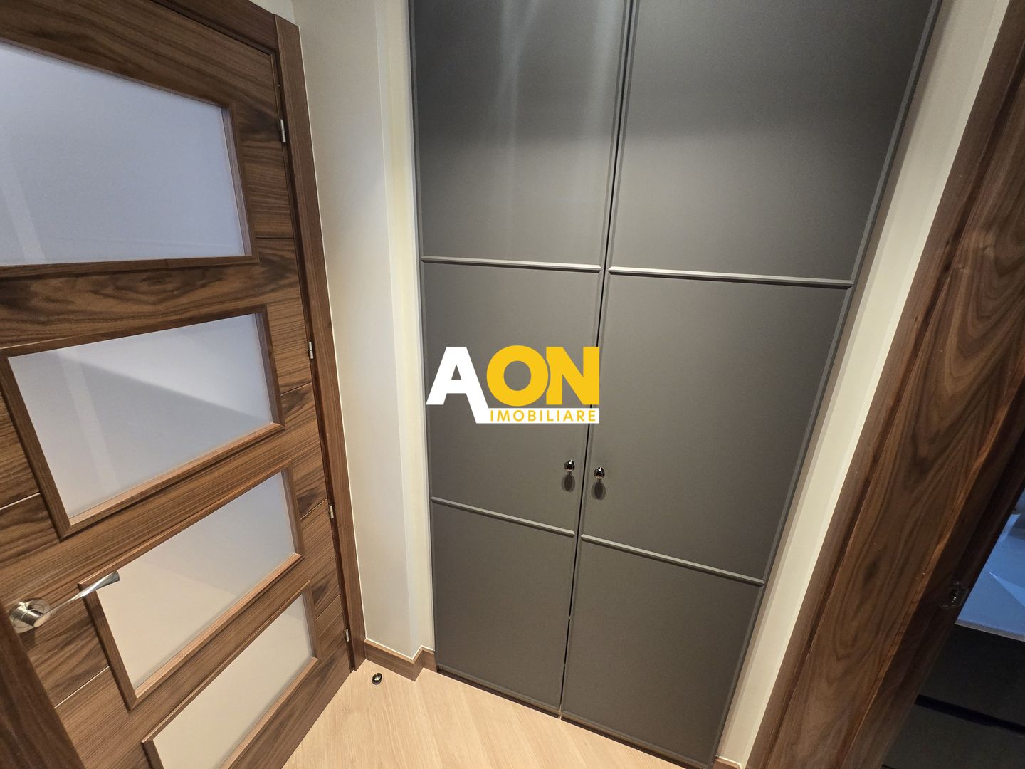 Apartament cu 2 Camere, Bloc Nou, Ultrafinisat, Zona Centru - Poarta I - Poză 9