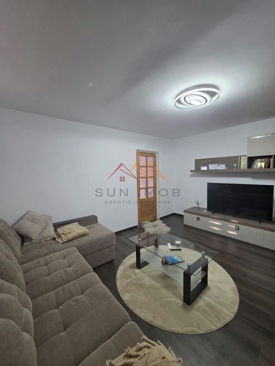 Apartament 3 camere, central, renovat recent, zona linistita, Campina - Poză 4