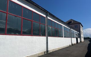 HALA 550 MP + birouri 110 mp+80 mp vestiare - zona Bartolomeu - Poză 4