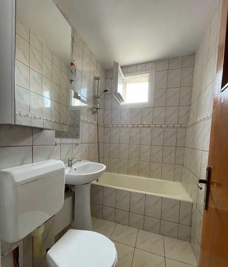 APARTAMENT MODERN 2 CAMERE DRUMUL TABEREI PARC METROU - Poză 2