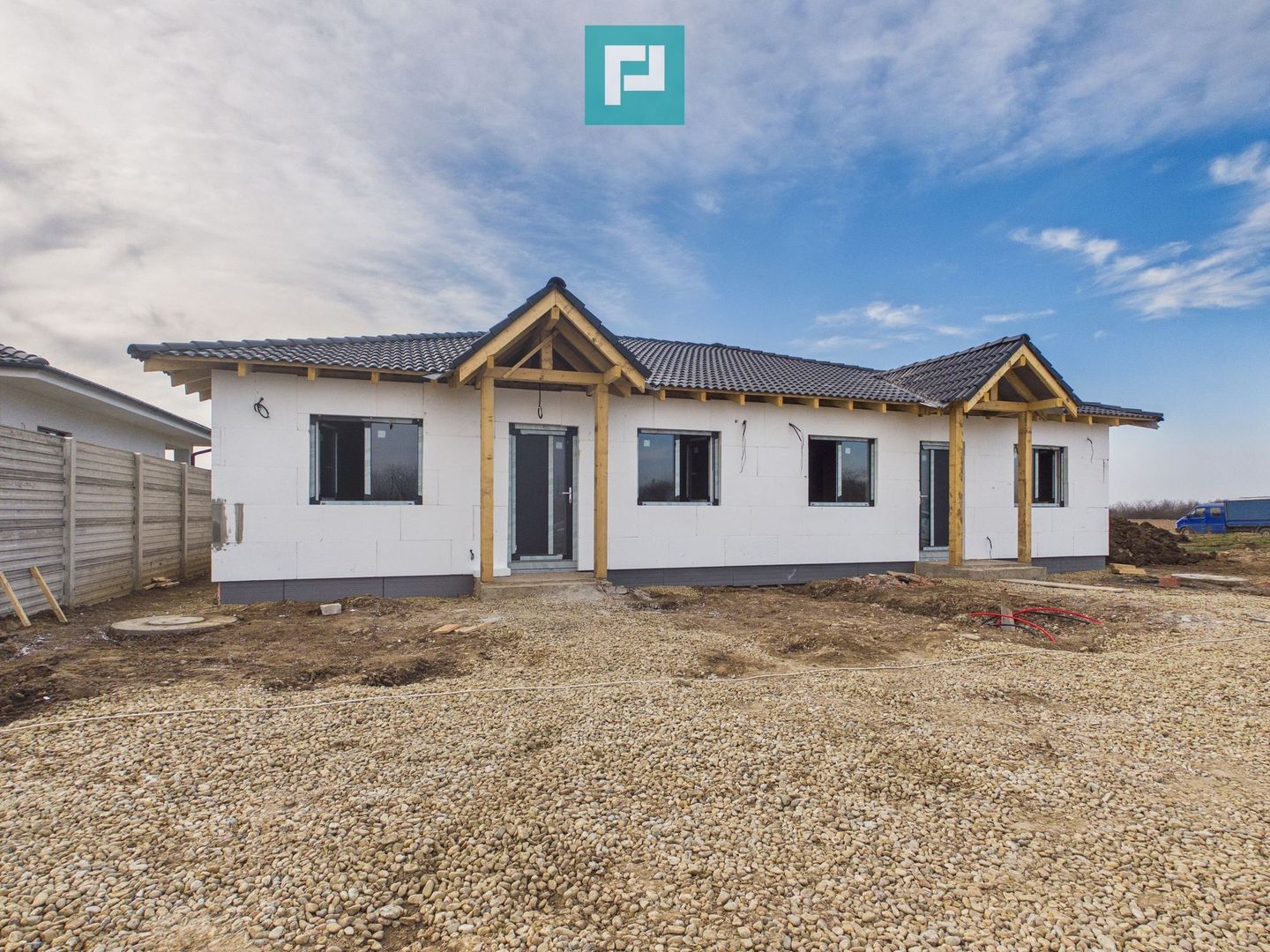 Duplex 3 Dormitoare - Nojorid – La Alb sau Finisat - Poză 1