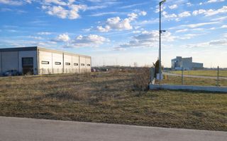 Teren industrial intravilan – 5.633 mp – deschidere 27 ml – acces DN1 - Poză 6