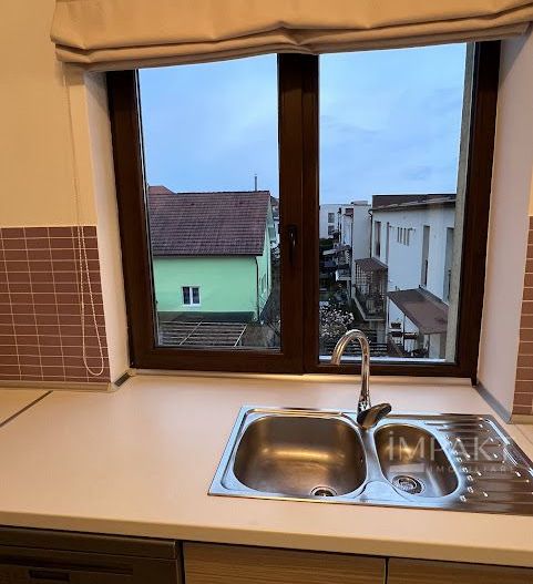 Apartament  de 3 camere cu view superb in  cartierul Europa - Poză 10