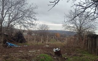 Casă bătrânească și teren in Tomești - Poză 4