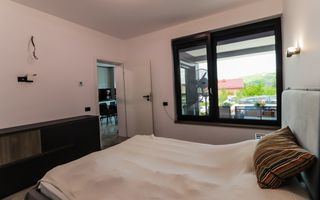 VILĂ MODERNĂ DE LUX CU PISCINĂ, FOTOVOLTAICE ȘI FOIȘOR – BREAZA - Poză 33